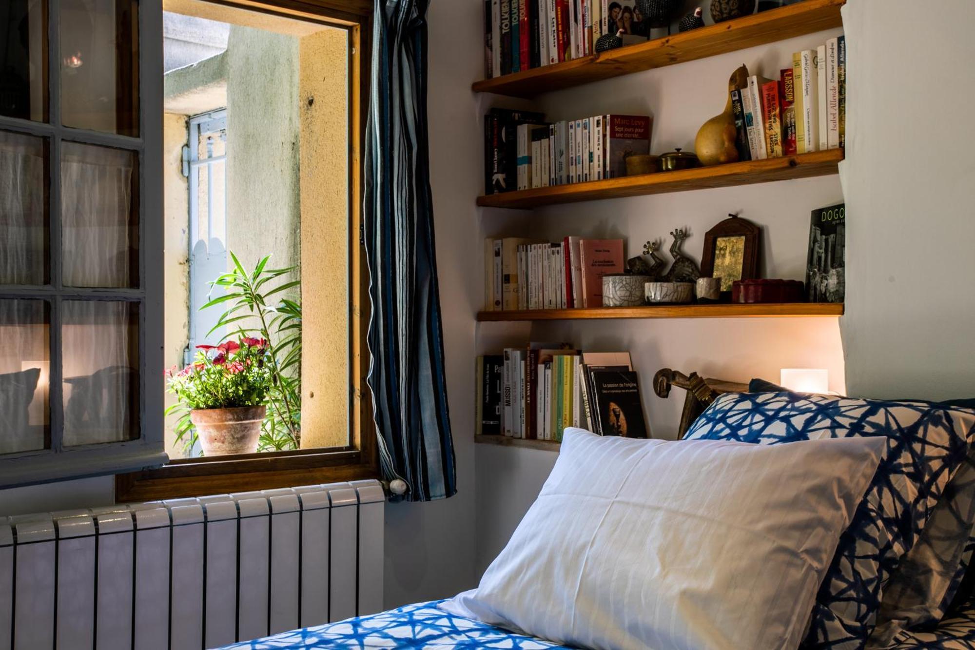 Chambres D'Hotes Domaine Des Machottes Grans Εξωτερικό φωτογραφία