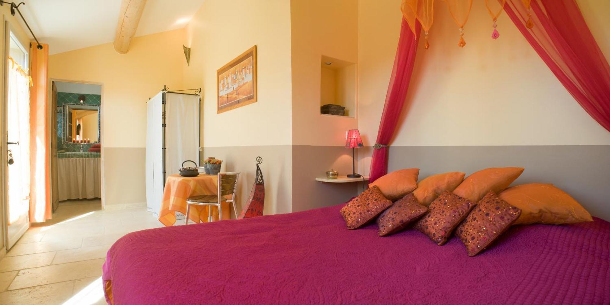 Chambres D'Hotes Domaine Des Machottes Grans Εξωτερικό φωτογραφία