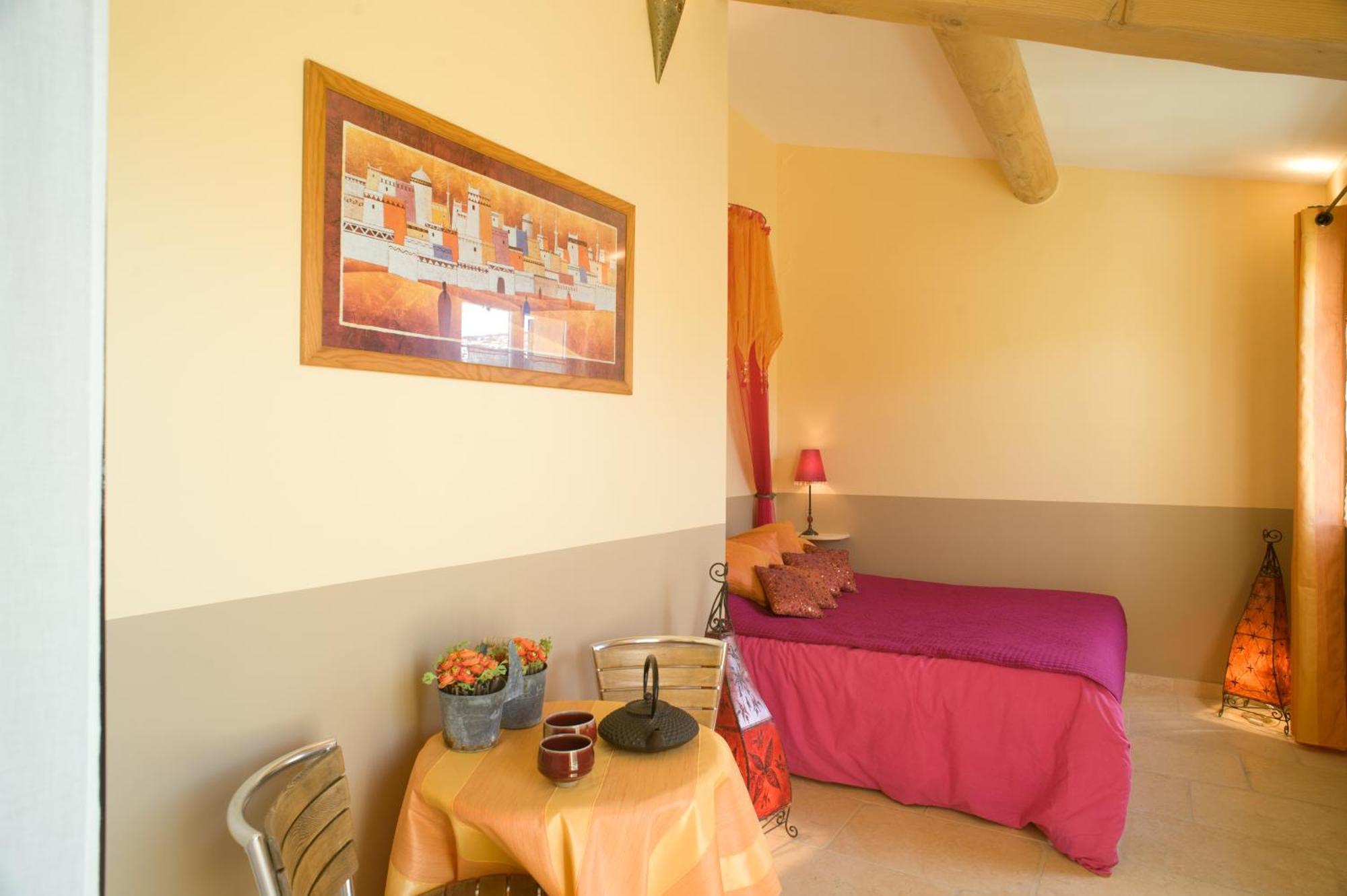 Chambres D'Hotes Domaine Des Machottes Grans Εξωτερικό φωτογραφία